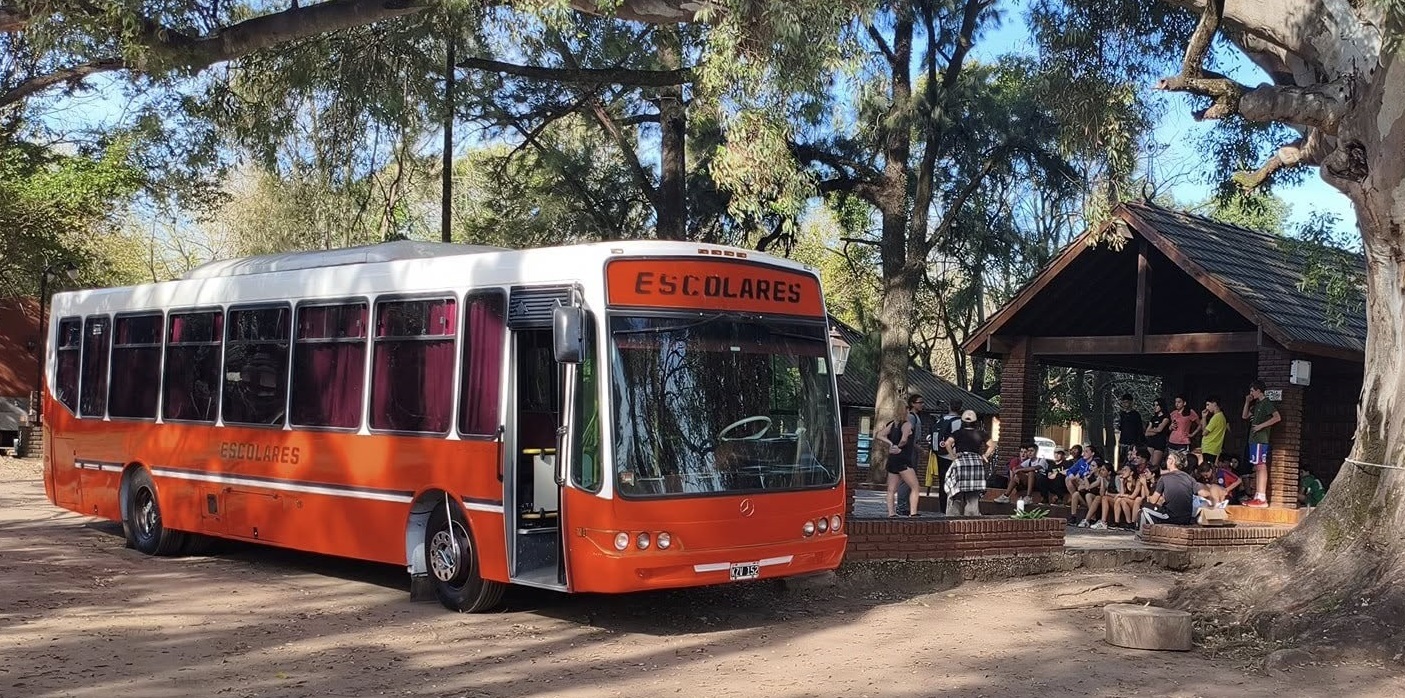 Micro escolar Leibus